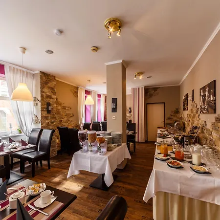 City Hotel Stolberg Hotell